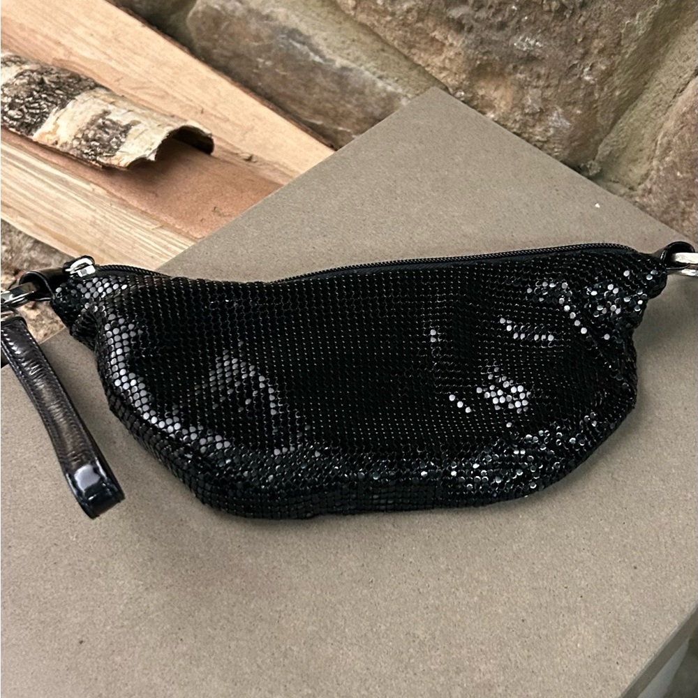 Be Be Black Sequin Wristlet Clutch-Beautiful!! Clean-beaded